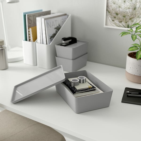 KUGGIS Box with lid, light grey, 18x26x8 cm
