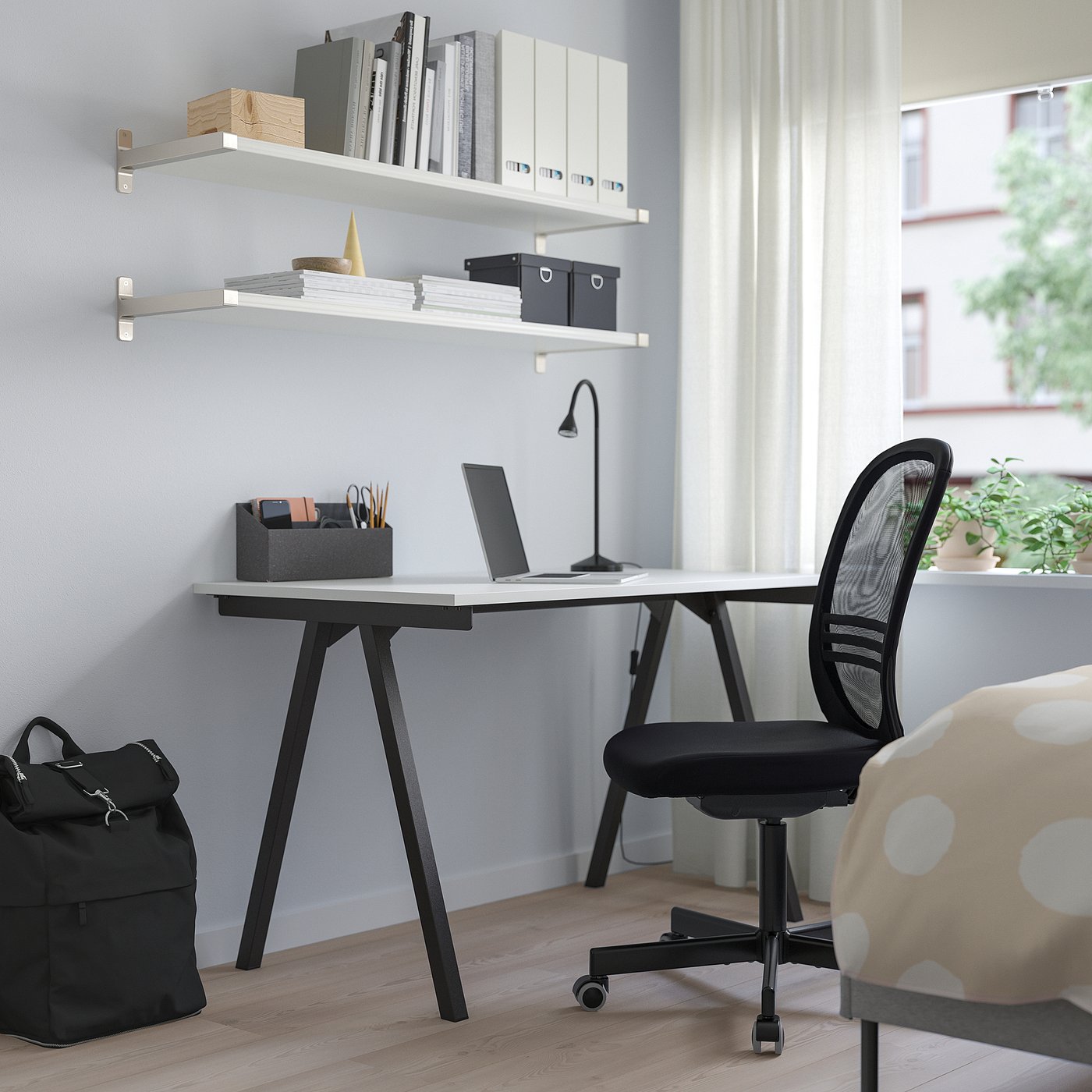 TROTTEN desk, white/anthracite, 120x70 cm (471/4x271/2