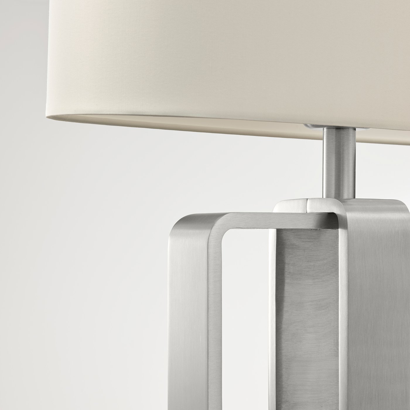 UPPVIND Table lamp view 3