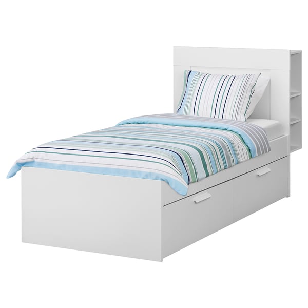Letto BRIMNES bianco con contenitore, ripiani e cassetti integrati per piccoli spazi.
