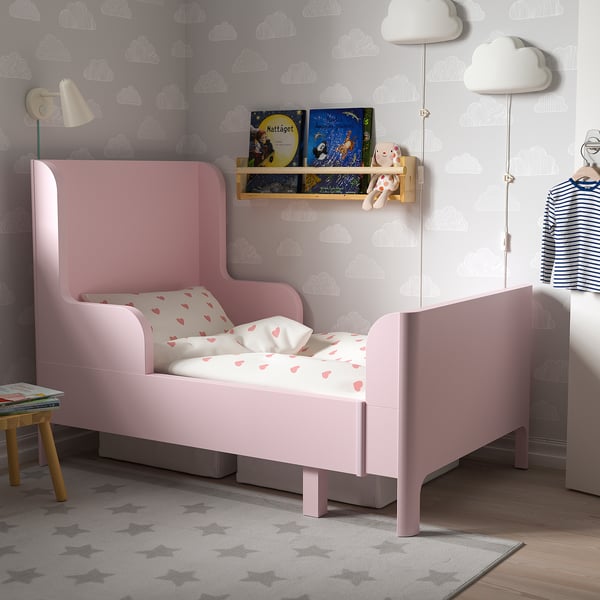Letto per bambini rosa, design arrotondato, cuscino morbido, resistente, si adatta alla stanza delle nuvole.