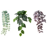Tre piante artificiali sospese nei toni del verde e del viola, progettate in modo realistico per l'arredamento di interni.