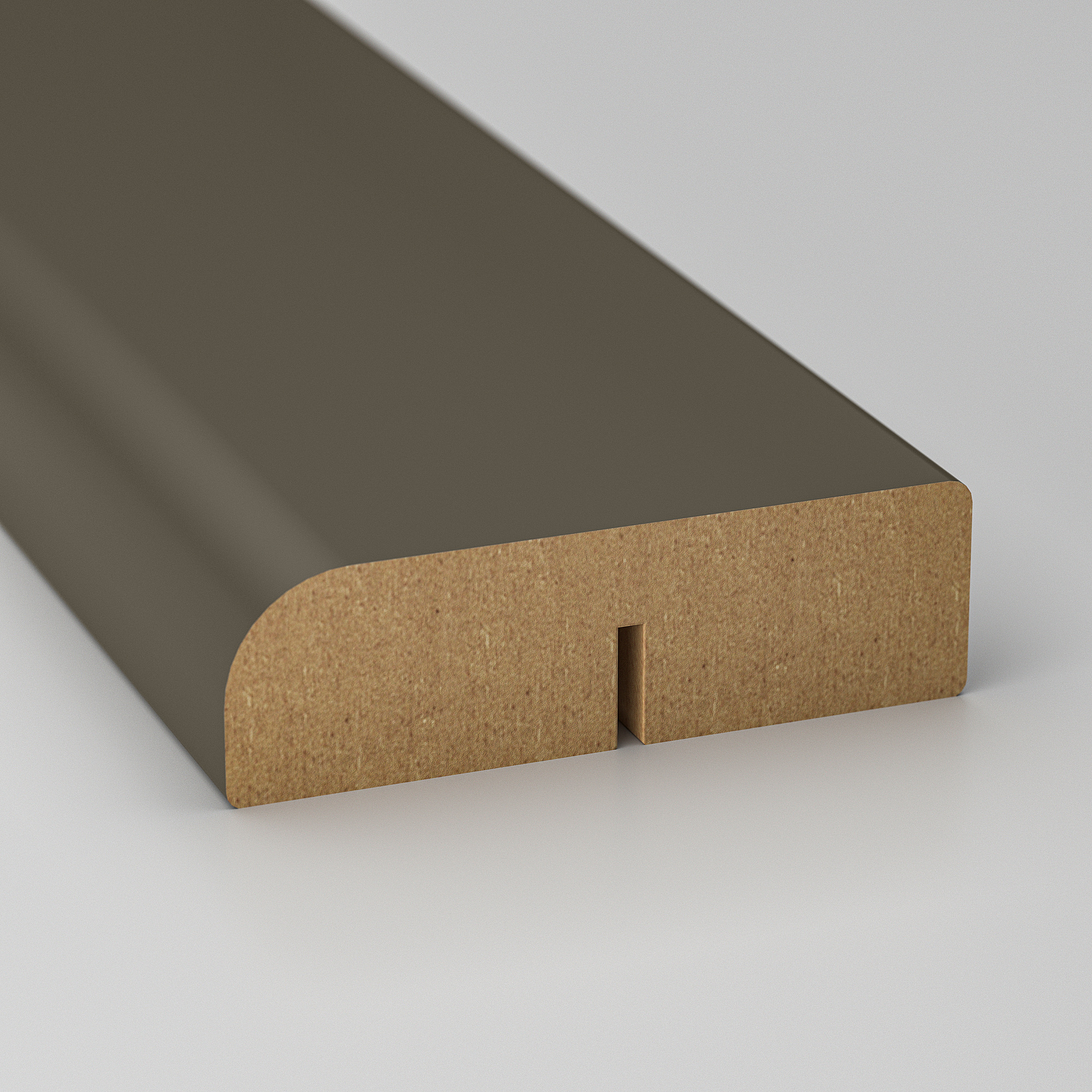 Bordi costantemente puliti, parte superiore marrone elegante, base robusta beige, che suggerisce una robusta artigianalità.