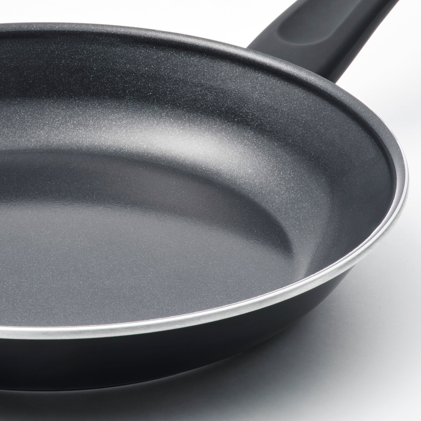 LAGUIOLE Padella In Ghisa Leggera 32 Cm Rossa – Fondo Spesso 3 Mm, Antiaderente, Manico Fresco, Adatta A Tutte Le Fonti Di Calore, Capacità 5,5 L, Per Cucina Sana