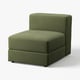 Un modulo divano moderno, verde oliva, a forma di L, con tessuto a coste e design elegante per spazi abitativi contemporanei.