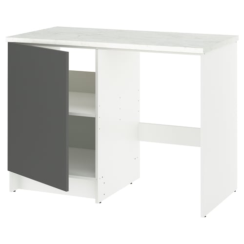 Base da cucina KNOXHULT bianca con anta grigia, top effetto marmo. Design moderno, rettangolare e aperto.