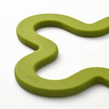 Sottopentola in silicone resistente al calore, flessibile, lavabile in lavastoviglie.