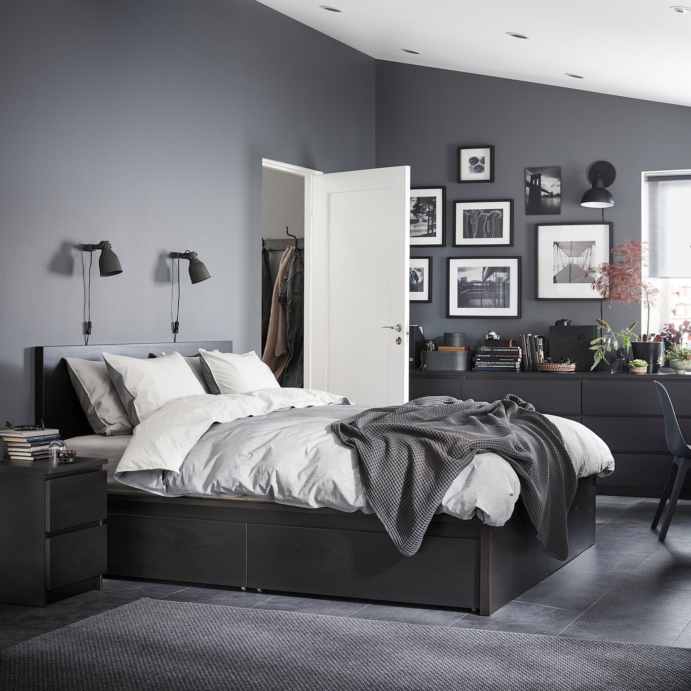 malm struttura letto alta 4 contenitori marrone nero luroy 140x200 cm
