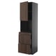 Moderno mobile da cucina alto con cassetti e anta in legno marrone scuro, due cassetti e un ripiano aperto.