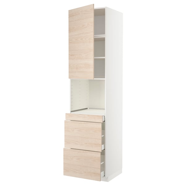 Mobile cucina moderno, legno chiaro, bianco, con cassetti e ripiani.