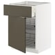 Mobile cucina METOD con anta grigio-marrone, mobile bianco, cestelli in filo metallico.