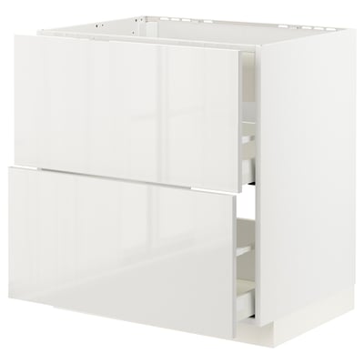 Un mobile da cucina METOD bianco con un design liscio e moderno e cassetti multipli.