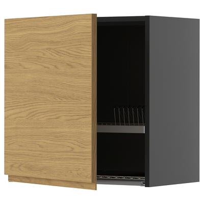 Mobile da cucina moderno, legno chiaro, grigio, aperto, scolapiatti.