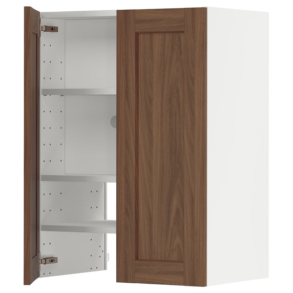 Un mobile da cucina METOD bianco con anta in legno. Il suo rettangolare, ha tre ripiani all'interno e un design semplice e classico.