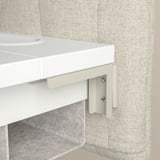 Divisorio acustico da scrivania di MITTZON, ben realizzato con materiali di qualità, che garantisce durata nel tempo e un efficace assorbimento acustico.