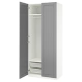 Armadio in PAX bianco e grigio, anta aperta, cestello in rete, regolabile.