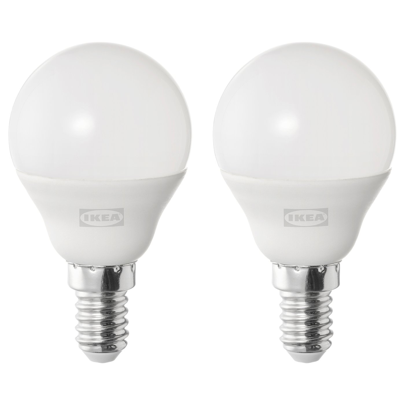 Due lampadine led ikea bianche, forma sferica, luce bianca fredda, poggiano su basi metalliche.