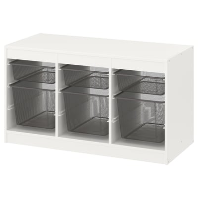 Unità di stoccaggio TROFAST bianca con contenitori in rete grigia, design rettangolare e modulare.