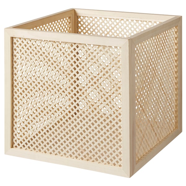 Una scatola portaoggetti VÄLTNING, marrone chiaro, realizzata in legno di pioppo laccato con un disegno a traliccio, perfetta per le scaffalature kallax.