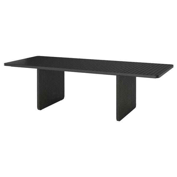 Tavolo da esterno rettangolare nero VITTSKÄR, design elegante e moderno con piano a doghe testurizzato ed eleganti gambe angolate.