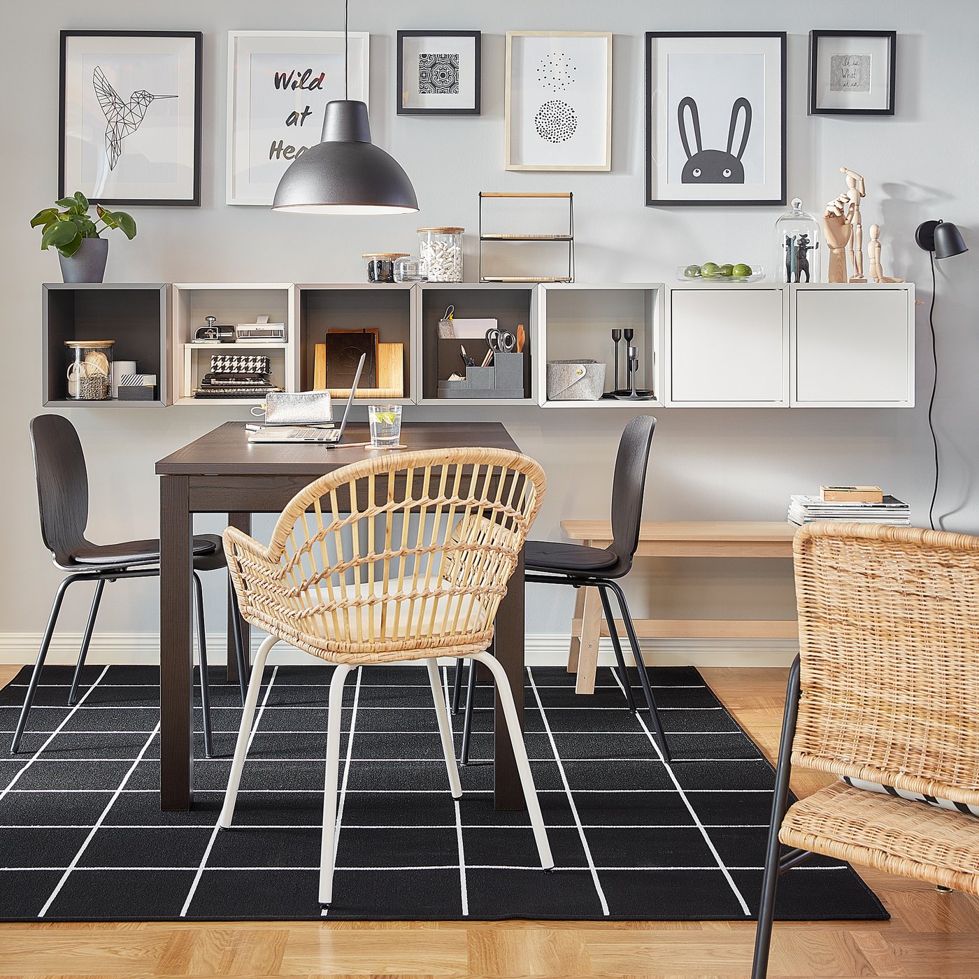 レア　IKEA／イケアSVALLERUP／スヴァレルプ ラグブラック SVALLERUP rug flatwoven, in/outdoor, black/white, 200x200 cm - IKEA
