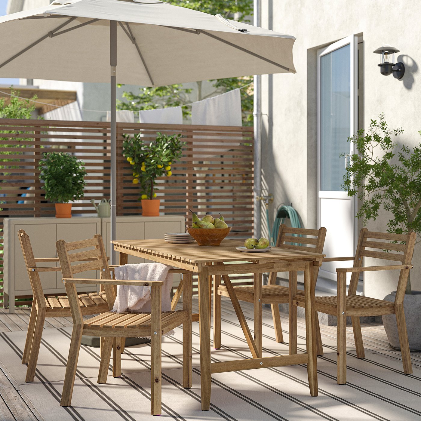 ASKHOLMEN table+4 chairs w armrests, outdoor, acacia, 143x75 cm - IKEA