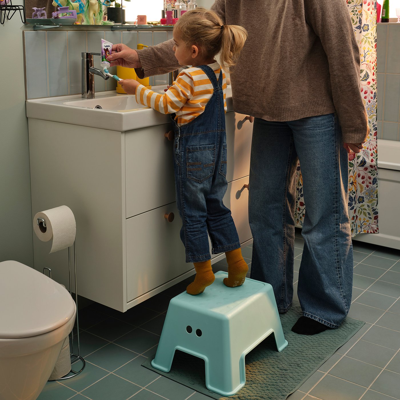 BOLMEN step stool, light turquoise - IKEA