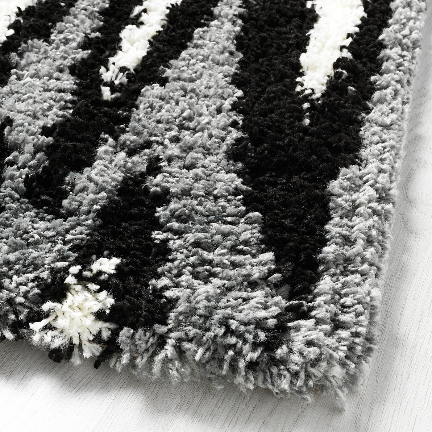 BULLERREMSA rug, high pile, black grey/white, 133x195 cm - IKEA