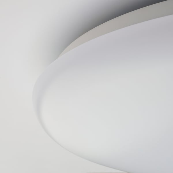 ESKADER LED ceiling lamp w remote control