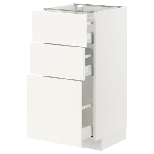 White METOD kitchen unit with three drawers and sleek design.