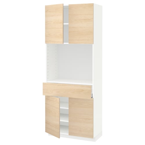 White METOD kitchen unit with light wood doors & shelves.