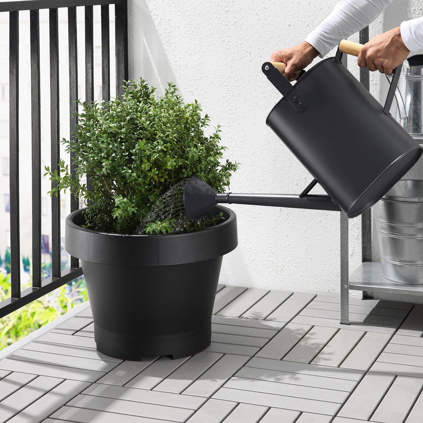 SALLADSKÅL Watering can, in/outdoor dark grey, 9 l IKEA