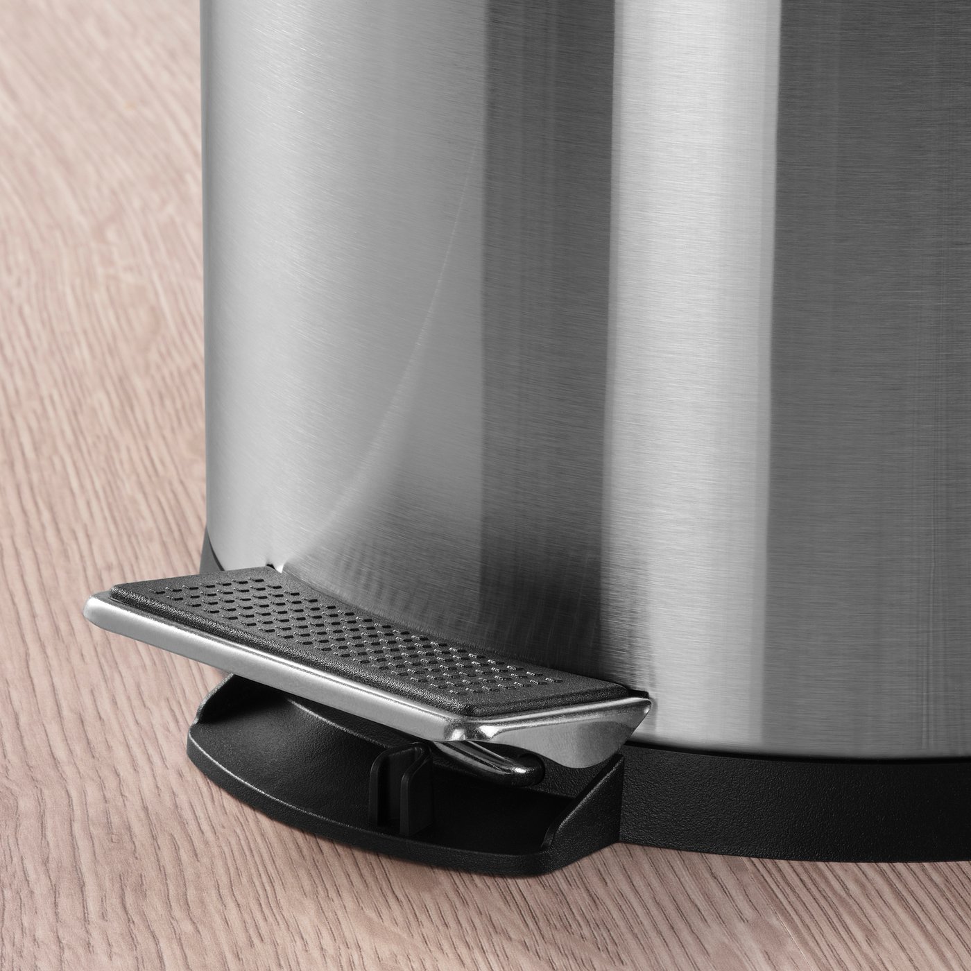 snoerpa-pedal-bin-stainless-
