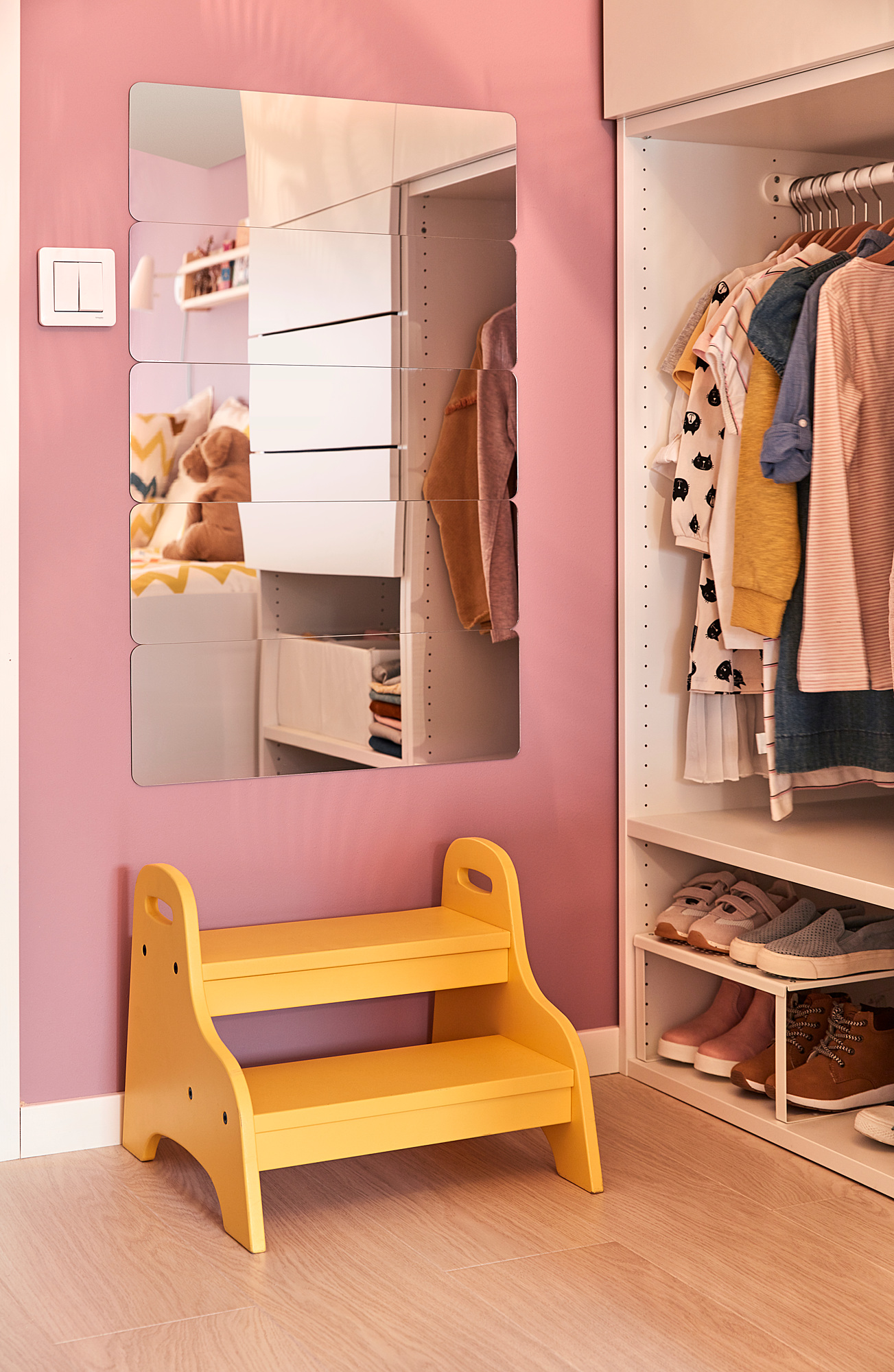 TROGEN children's step stool, yellow, 40x38x33 cm - IKEA
