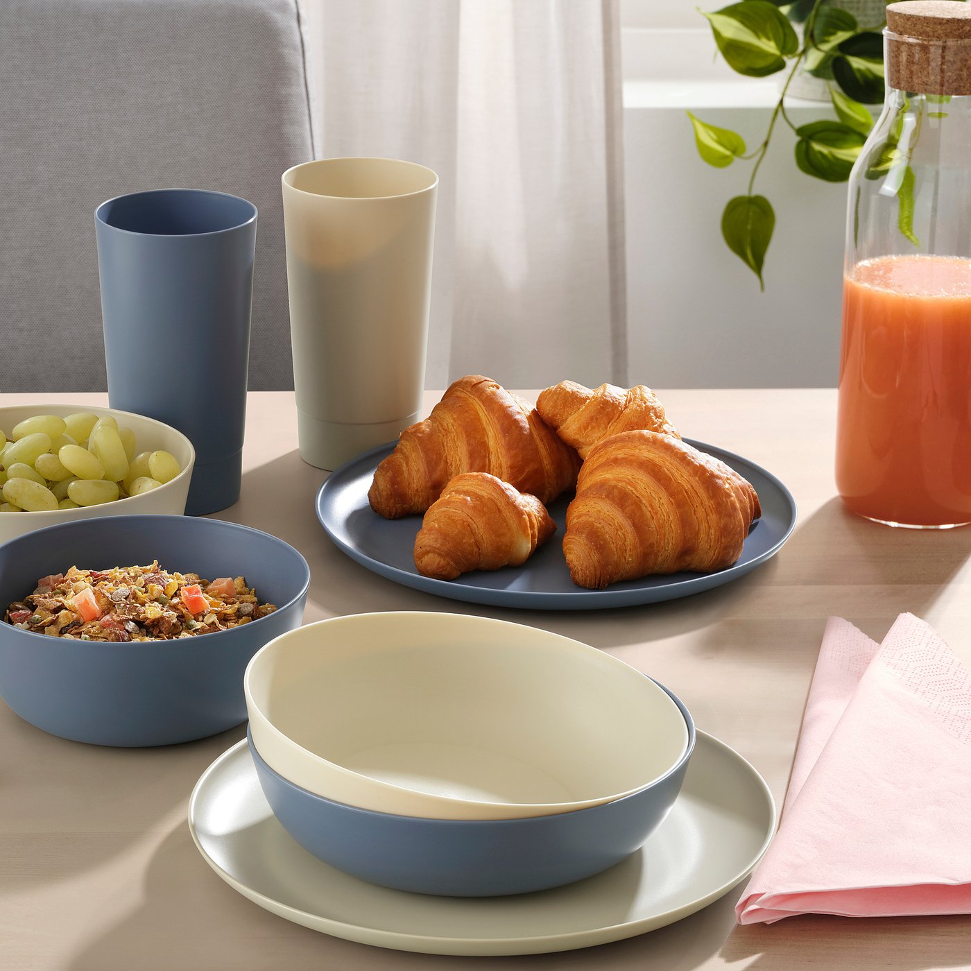 VITABBORRE plate, blue, 26 cm - IKEA