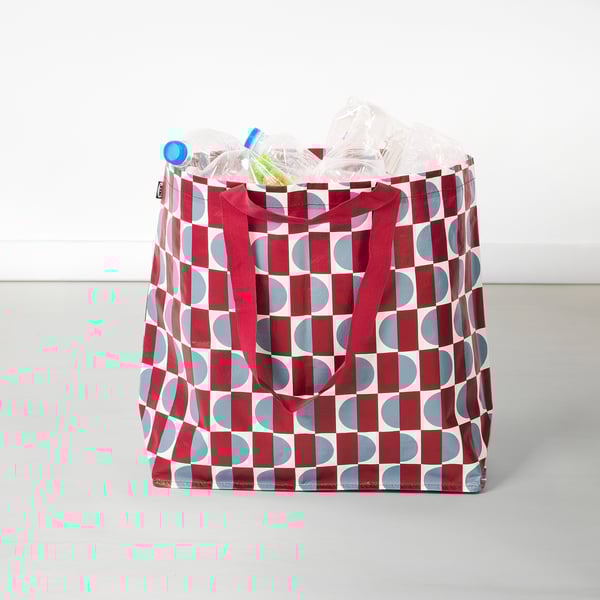 GÖRSNYGG ヨールスニグ キャリーバッグ, レッド ブルー/模様入り, 45x18x45 cm/36 l