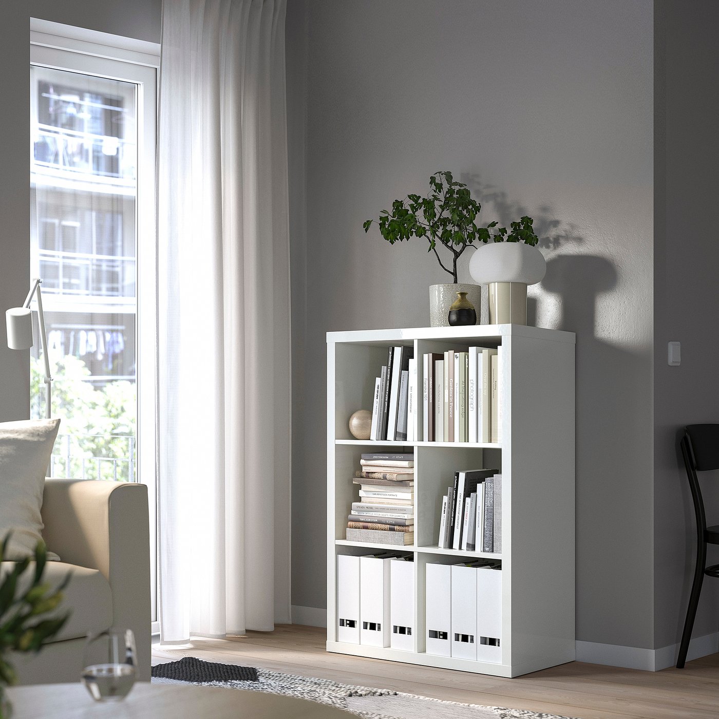 IKEA カラックス　オーク　2✖️4マス KALLAX カラックス シェルフユニット 下部フレーム付き, 扉2枚