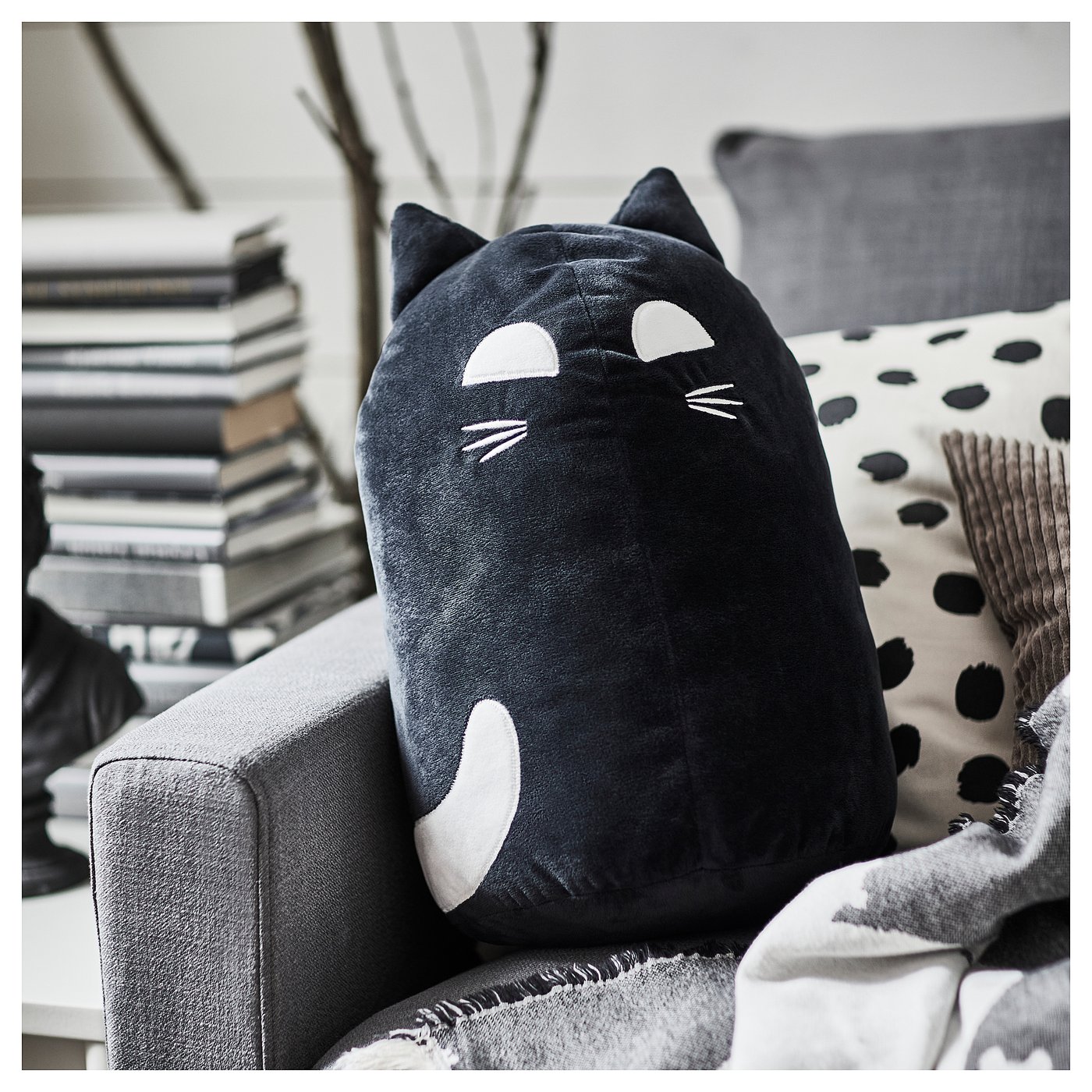 KUSTFYR クストフィール ぬいぐるみ, ネコ ブラック, 44 cm - IKEA