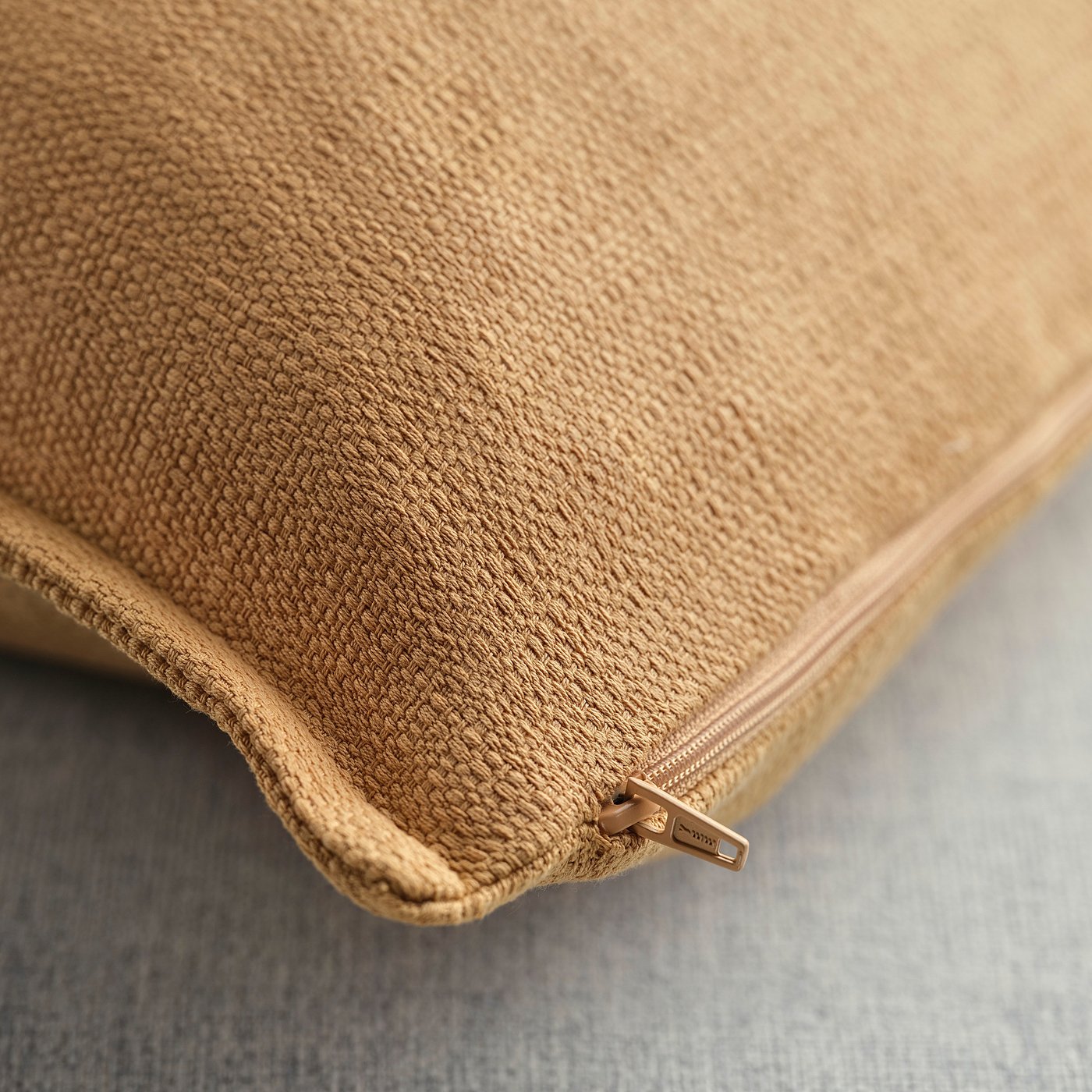 LAGERPOPPEL ラーゲルポッペル クッションカバー, イエローベージュ