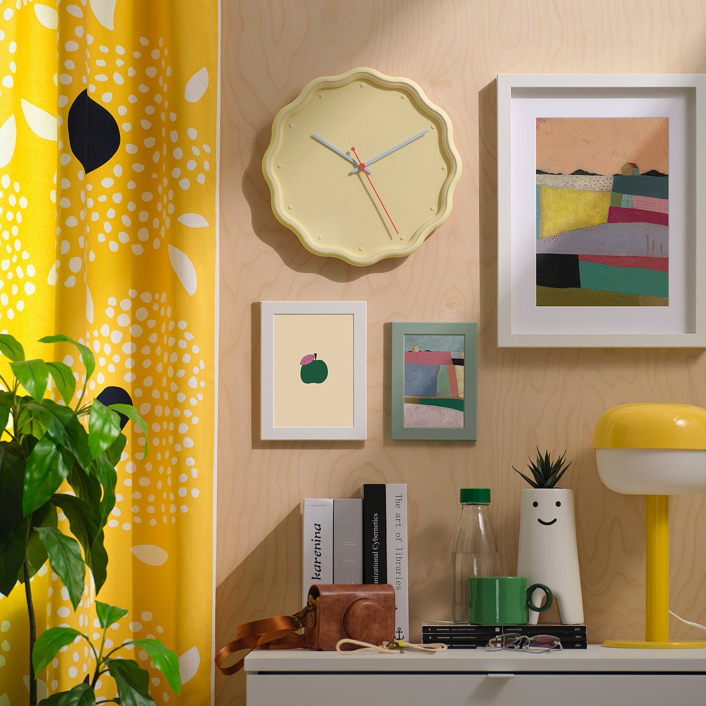 LAVSKRIKA ラヴスクリカ 静音 掛け時計, 花形 イエロー, 31 cm - IKEA