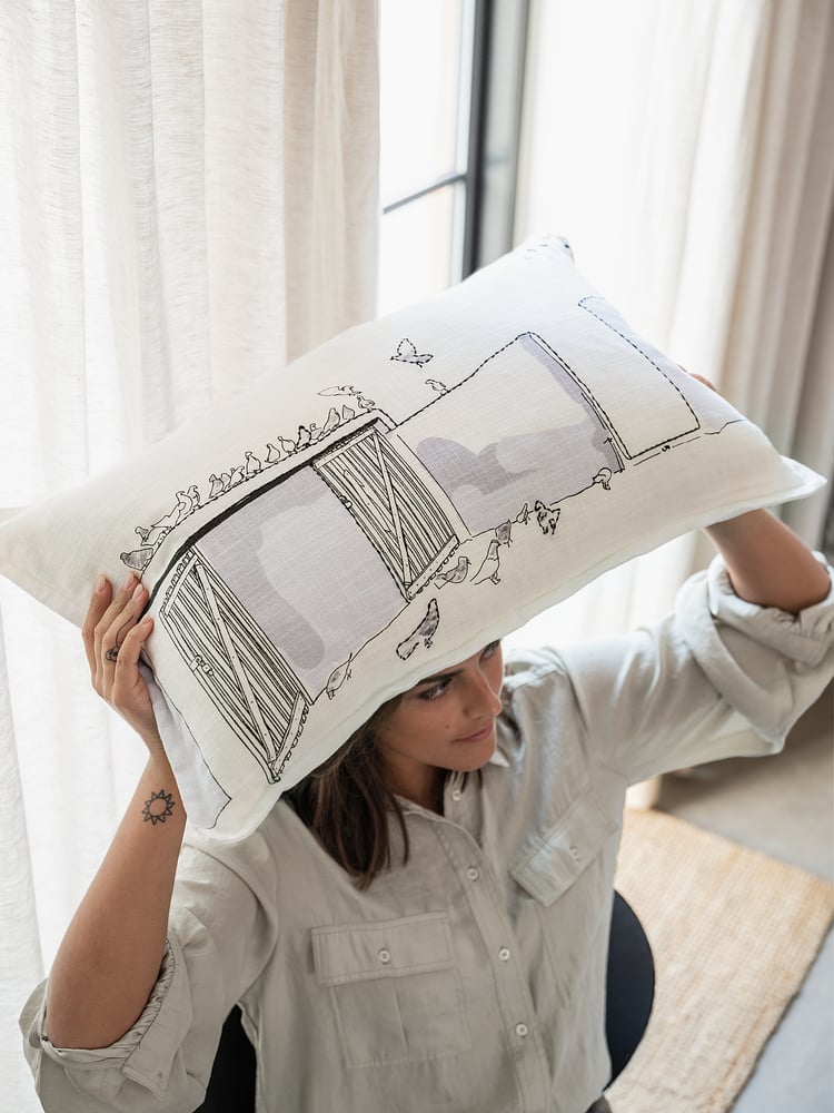 LOKALT ロカルト クッションカバー, ホワイト ライラック/ハンドメイド, 65x40 cm IKEA