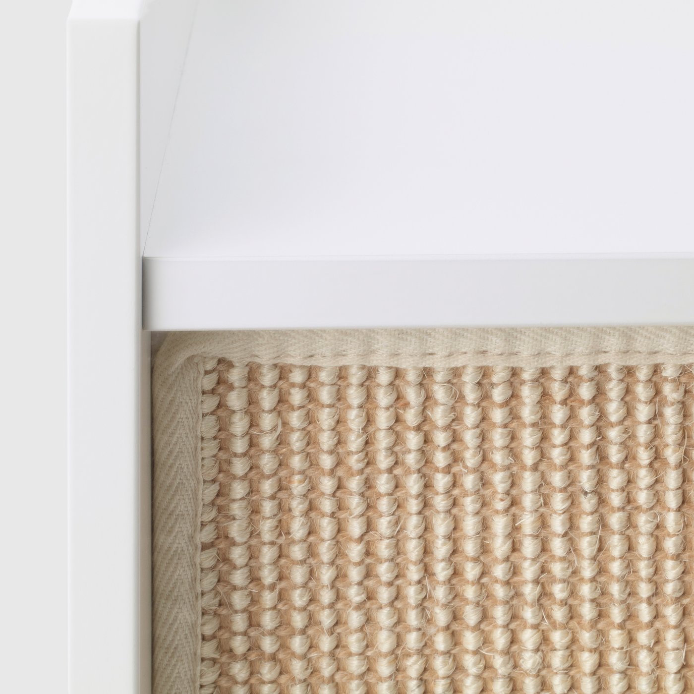 Lurvig ルールヴィグ キャットハウス 脚付き ホワイト Ikea