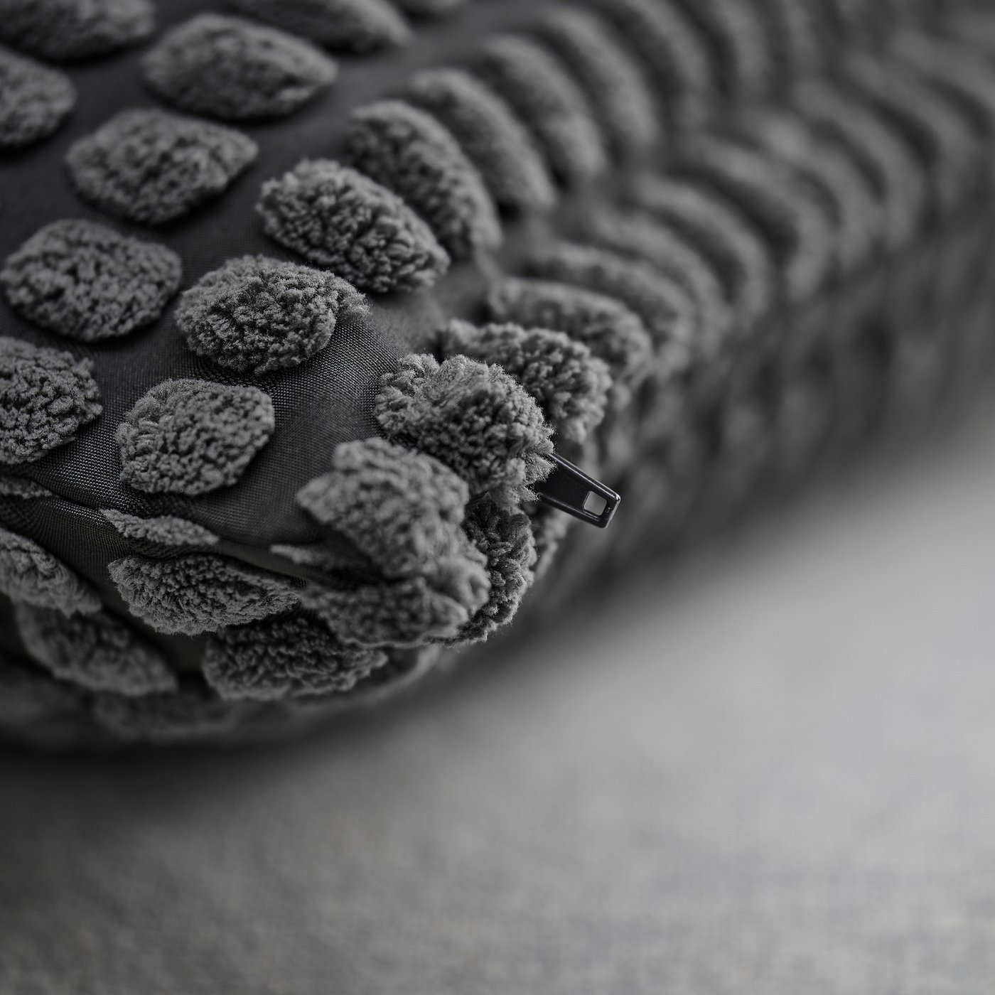 SVARTPOPPEL スヴァルトポッペル クッションカバー, チャコール, 50x50