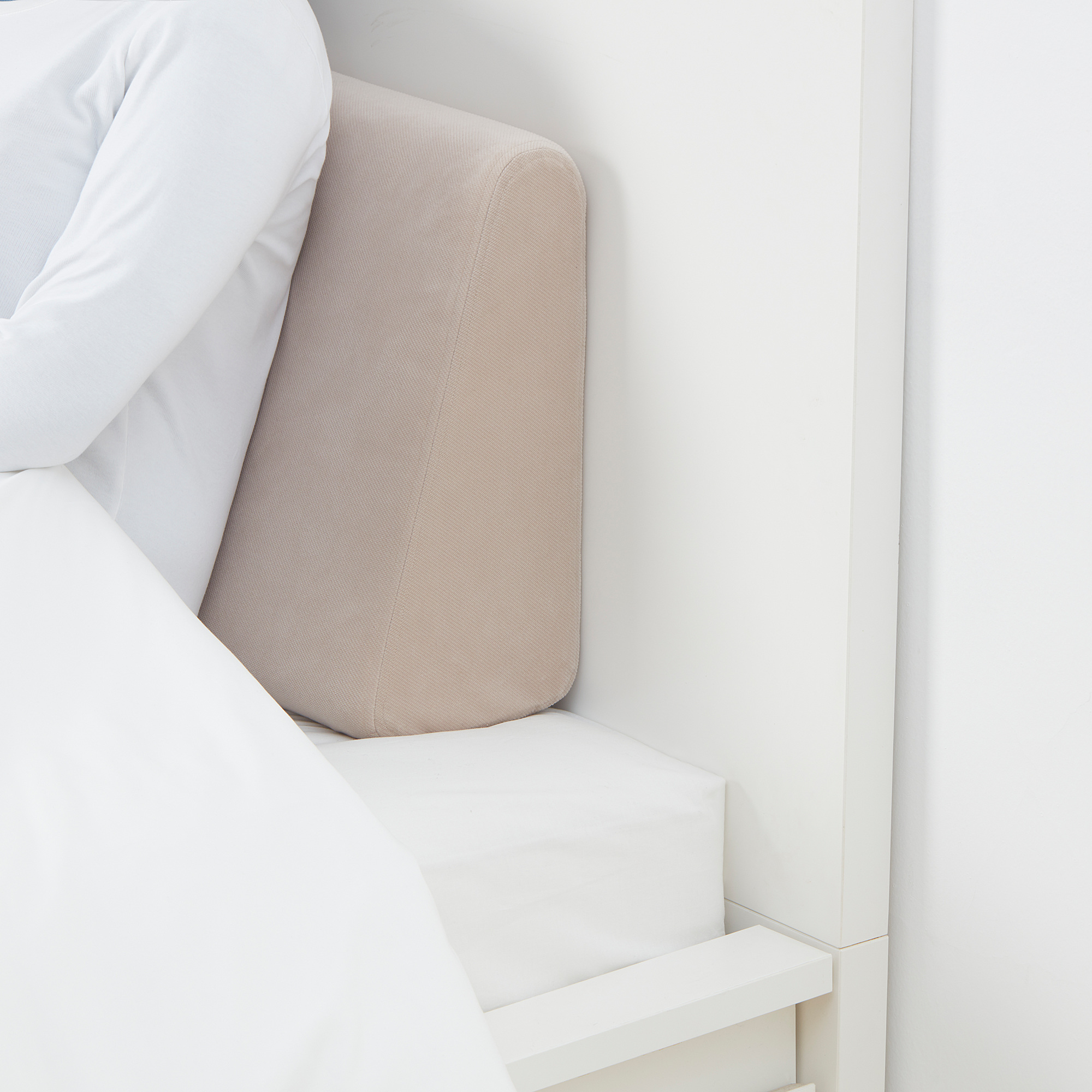 BRUMUNDDAL Wedge cushion, Hakebo beige IKEA