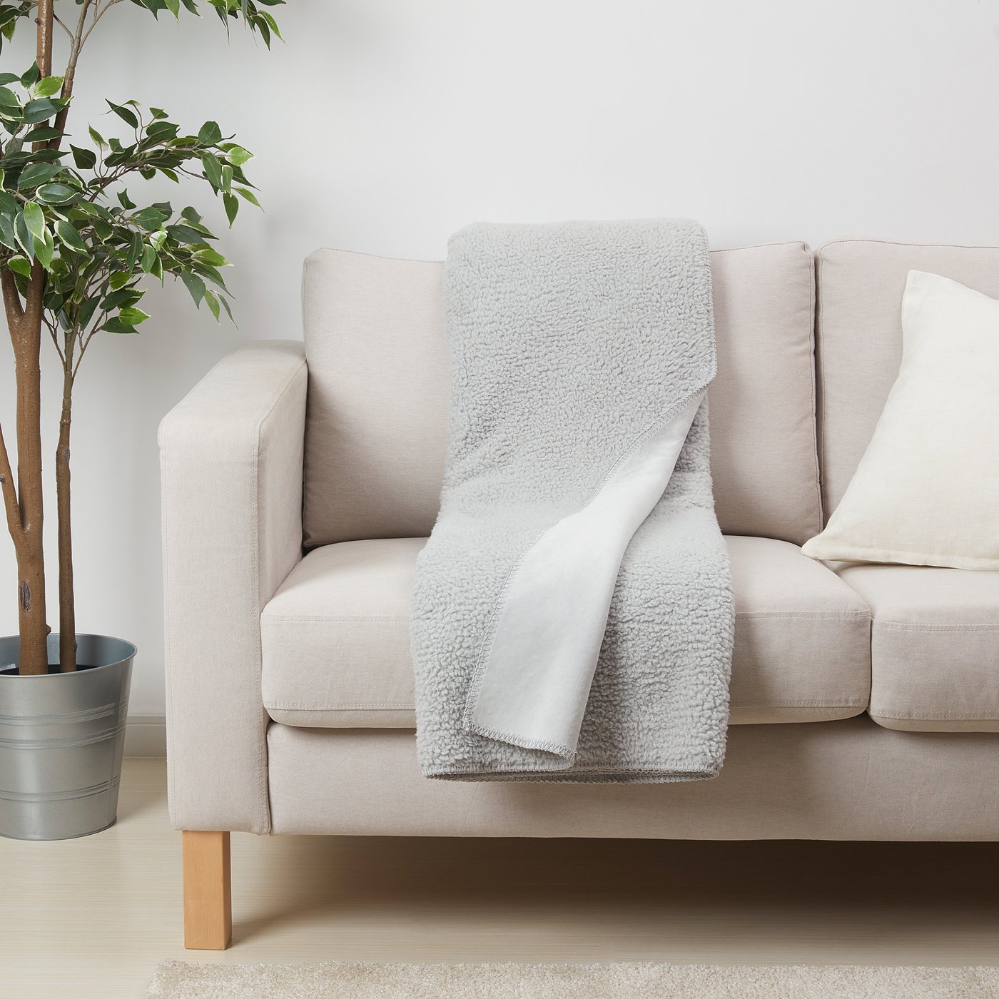 Blankets & throws IKEA