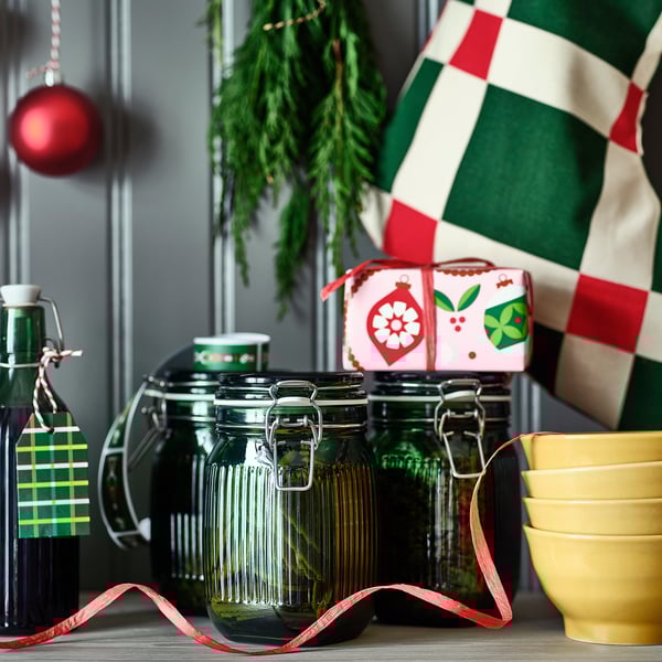 VINTERFINT برطمان بغطاء, زجاج أخضر, 1 ل