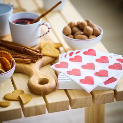 VINTERFINT مناديل ورقية, قلب أبيض/أحمر, 33x33 سم