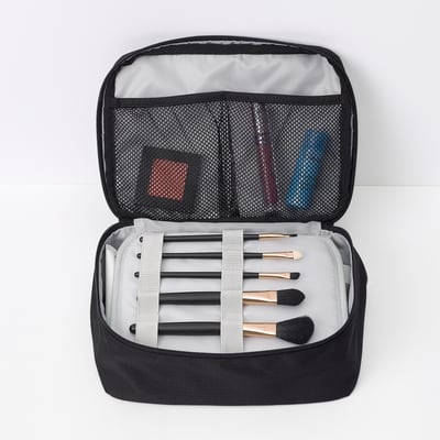 OBRYDD Toiletry bag, black