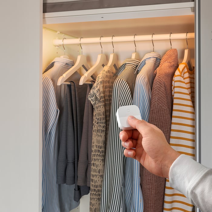 ÖVERSIDAN LED wardrobe lighting strp w sensor dimmable white IKEA