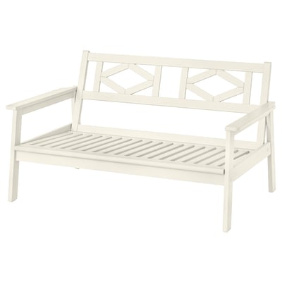 White outdoor sofa, BONDHOLMENe series with acacia wood and plastic feet, geometric back design.